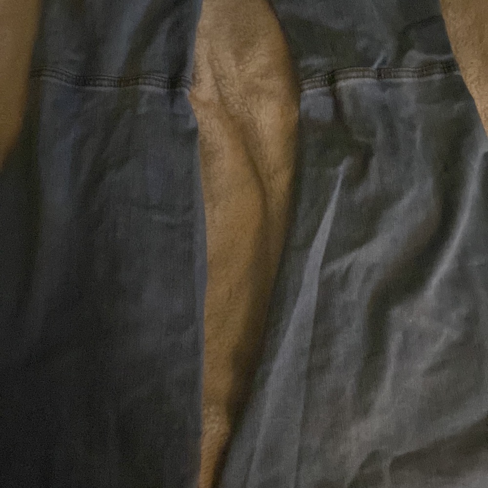 Bell bottom jeans - Picture 2 of 2